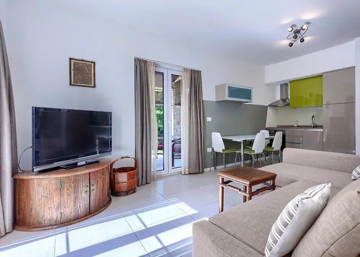 Eda By Interhome